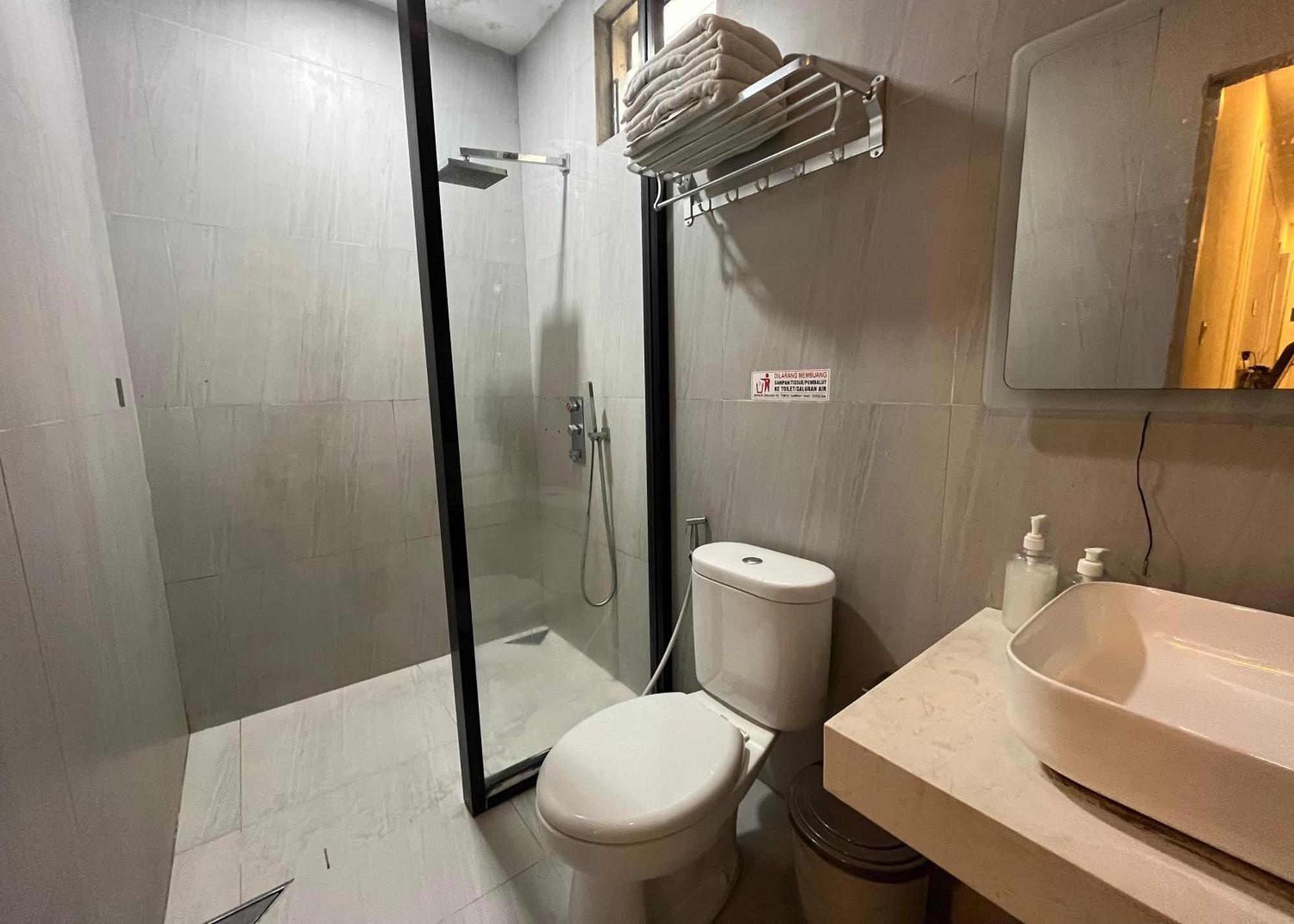 Casanova Hotel Nagoya Bagian luar foto